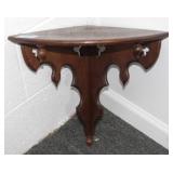 WALNUT - VICTORIAN CORNER WALL SHELF