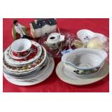 GROUPING: CERAMIC PLATES, CUPS, ETC.