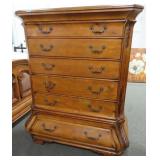 MICHAEL AMINI BOMBAY STYLE CHEST OF DRAWERS