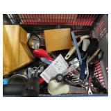 GROUPING: KITCHEN UTENSILS