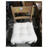 COUNTRY CHAIR WITH REMOVABLE COVER