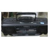 SANYO BOOM BOX