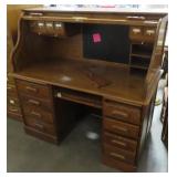 REPRODUCTION "S" ROLL OAK DESK W/COMPUTER TOWER DO