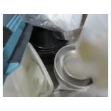 SPRING FORM PANS, CAKE PANS, STORAGE CONTAINERS
