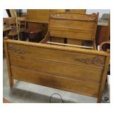 OAK 3/4 FULL BED: HEADBOARD, FOOTBOARD,