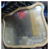 WALL MIRROR THAT NEEDS WORK