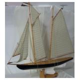 MODEL SAILING SHIP ON STAND