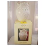 6" LENOX VASE - "FLORAL BLOSSOMS"