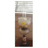 VINTAGE ELECTRIC LAMP WITH ETCHED GLASS SHADE