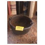 6" CAST IRON SMELTING POT