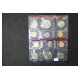 1996 D AND P COIN SETS