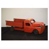 STRUCTO TRUCK WRONG HOOD