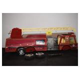 NYLINT FIRE TRUCK WHEELS BROKEN