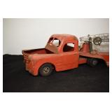 STRUCTO FIRE TRUCK NO HOOD