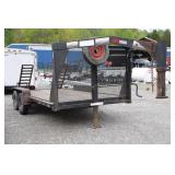 2004 HURST 16FT GOOSE NECK W/ RAMPS