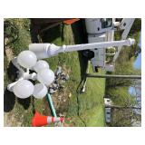 WHITE 5 LIGTH POLE LIGHT