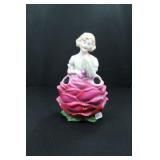 LADY WITH CABBAGE ROSE HOOP SKIRT - 5 1/2" -