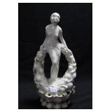 DECO LADY WITH WREATH - 9" - IVORY/TINTED