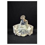 SEATED LADY FANNING HERSELF - 7" - GREEN SKIRT,