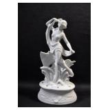 LADY WITH BUTTERFLY - 8 1/2" - WHITE MARKED: 4840