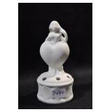 GIRL IN HEART FLOWER FROG - 3 1/2" - IVORY