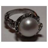 PEARL DINNER RING