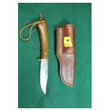 HAND MADE FIXED BLADE KNIFE - BRASS HILT - WOODEN