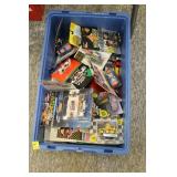 GROUPING: DIE CAST CARS - NEW IN PACKAGE: HOT