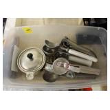 GROUPING: VINTAGE KITCHEN UTENSILS: ICE CREAM