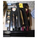 7 NEW BOSTITCH DESK STAPLERS AND A THREE HOLE