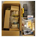 VINTAGE KODAK CAMERA ATTACHMENTS: FLASH CUBES AND