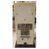 POSTAGE STAMP MACHINE - 1¢ AND 3¢ STAMPS