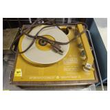 NEWCOMB EDT-28C - VINTAGE RECORD PLAYER WORKS