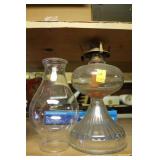 VINTAGE OIL LAMP