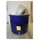 BLUE CROCK WITH ZINC CANNING LIDS