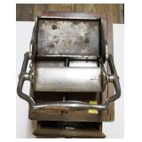 VINTAGE GIBSON COUPON CUTTER