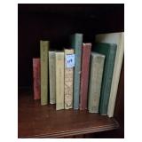 GROUPING: 10 BOOKS SEVERAL SHAKESPEARE BOOKS