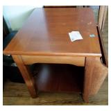 WOOD END TABLE WITH MAGAZINE RACK
