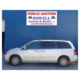 2010 Chrysler TOWN & COUNTRY TOURING