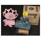 SOAP SHED AND METAL COMPOLT