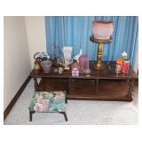 COFFEE TABLE AND ASSORTED PLANTERS