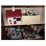 CHRISTMAS DÉCOR ITEMS