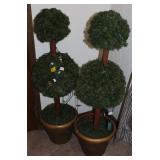 2 LIGHTED BALL TREES