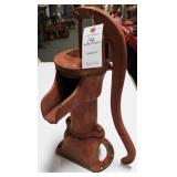 COLUMBIANA PUMP CO. CAST IRON KITCHEN WELL PUMP