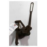 VINTAGE VISE BY C.W. McDONALD - AUSTIN, TEXAS VINTAGE VISE BY C.W. McDONALD - AUSTIN, TEXAS