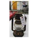DIETZ LOC-NOB D-LITE BARN LANTERN DIETZ LOC-NOB D-LITE BARN LANTERN