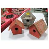 3 CRAFT MADE VINTAGE BIRD HOUSES 3 CRAFT MADE VINTAGE BIRD HOUSES