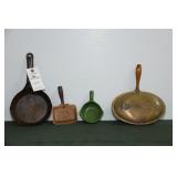 GROUPING: SILENT BUTLERS, TIN SKILLET AND ASHTRAY GROUPING: SILENT BUTLERS, TIN SKILLET AND ASHTRAY