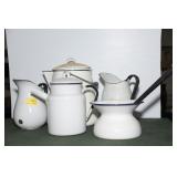 GROUPING: ENAMELWARE COFFEE POT, PITCHERS,