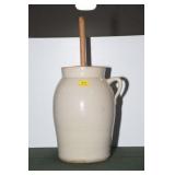 4 GALLON CROCK CHURN WITH LID AND DASHER 4 GALLON CROCK CHURN WITH LID AND DASHER